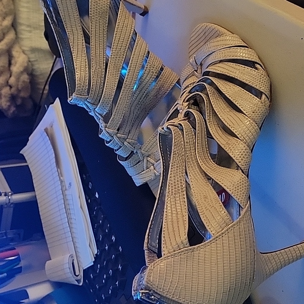 Ladies sandsl